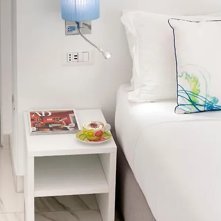 Piazza Tasso Max 1 *