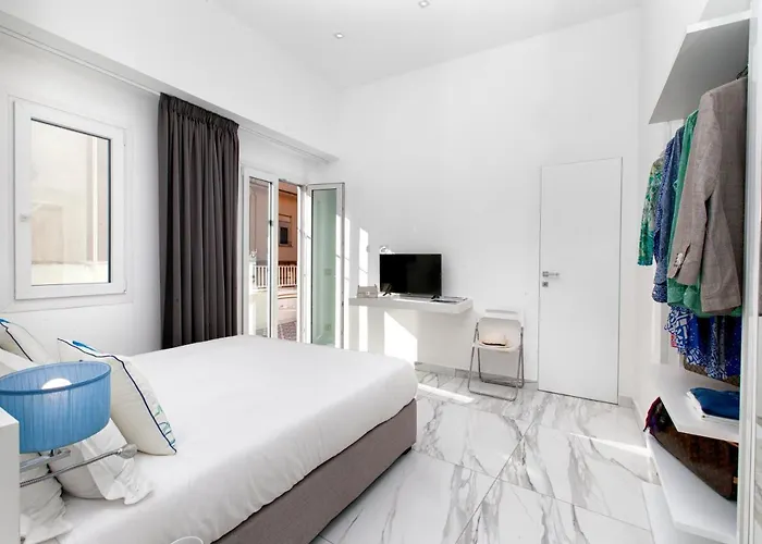 Piazza Tasso Max 1 * Sorrento