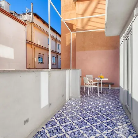 Piazza Tasso Max 1 * Sorrento