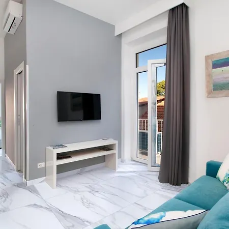 Piazza Tasso Max 1 Appartement *