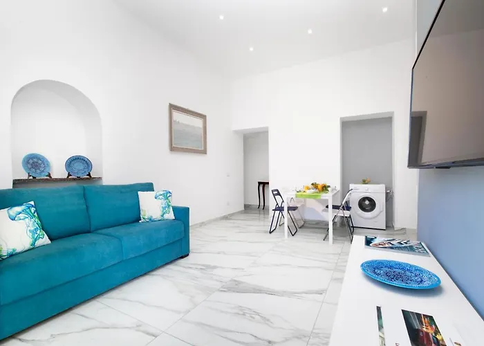 Διαμέρισμα Piazza Tasso Max 1 *