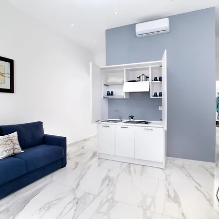 Piazza Tasso Max 1 * Sorrento