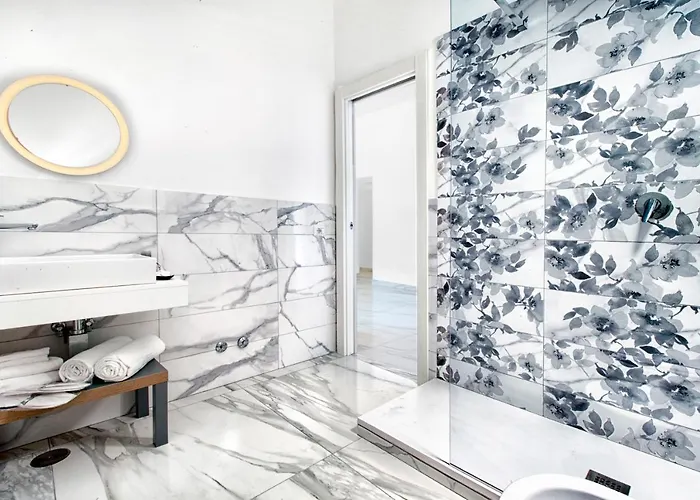 Piazza Tasso Max 1 *